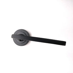 Matt Black Alaska handle finish