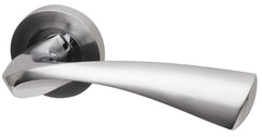Truro handle finish